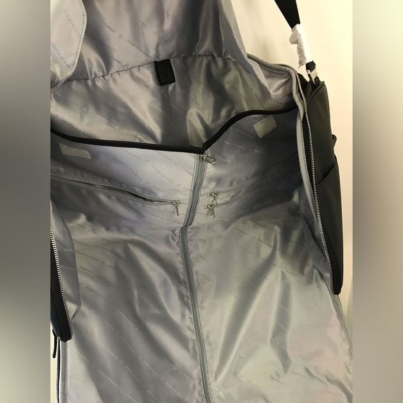 Vessel Signature Garment Duffel Track Black 2 in 1 Duffel Bag New w Tags - Picture 13 of 16